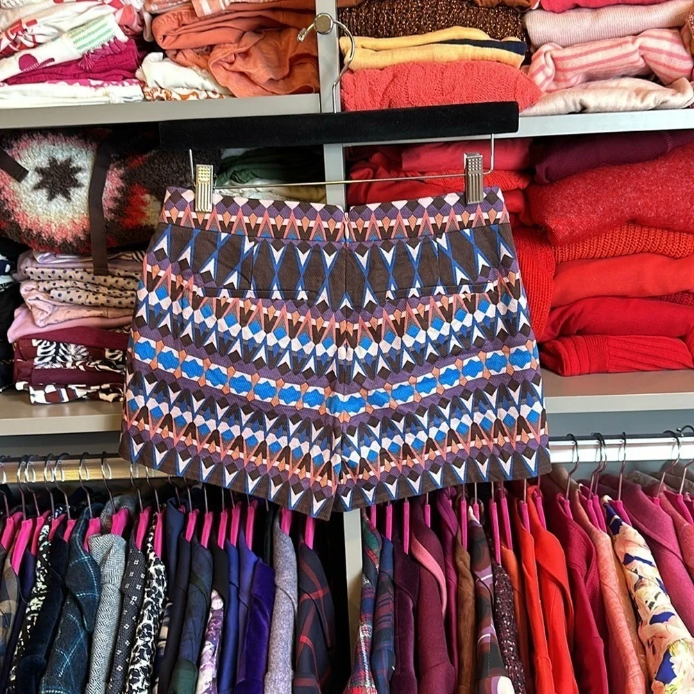 J Crew pink/blue/coral/brown patterned 3” shorts size 00 (fits like 0)​